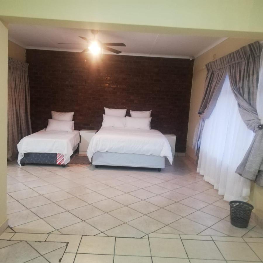 Mandulia Guest House Mbombela Exterior foto